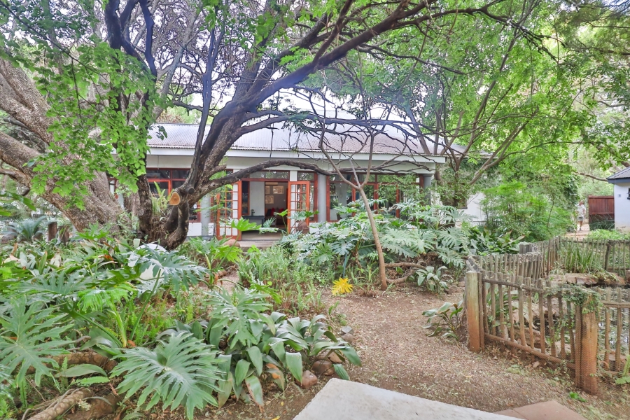 Commercial Property for Sale in Scheerpoort A H North West